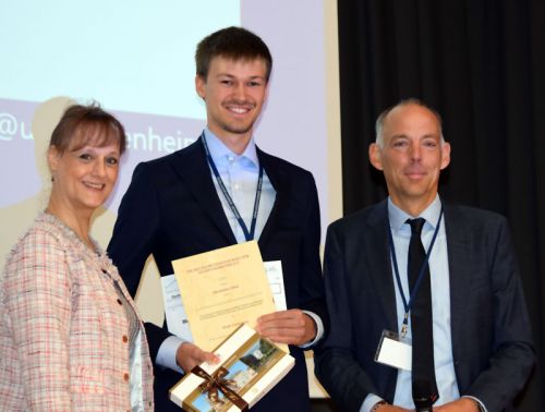 V.l.n.r.: Dr. Bettina Bongartz, Maximilian Zölch, Prof. Jörn Bennewitz